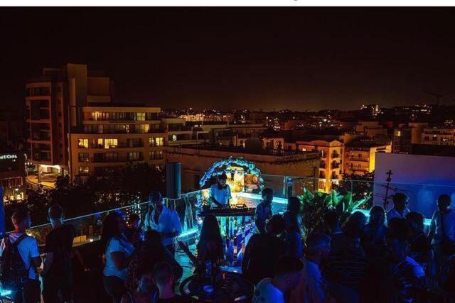 Saint Julian's Marco Polo Party Hostel מראה חיצוני תמונה