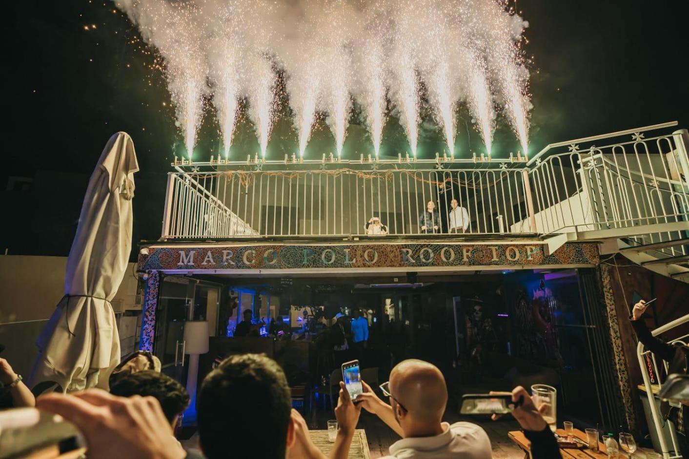 Saint Julian's Marco Polo Party Hostel מראה חיצוני תמונה